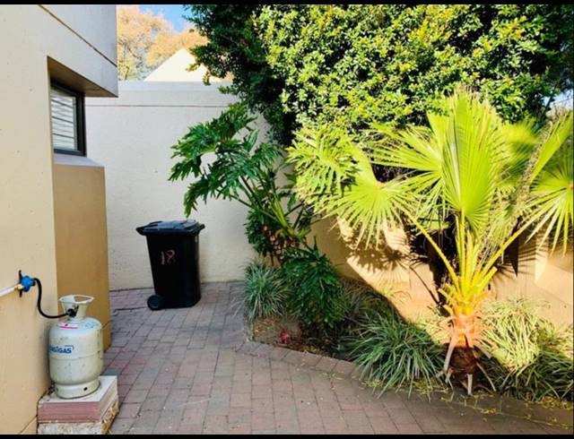 3 BEDROOM CLUSTER TO LET IN LONEHILL